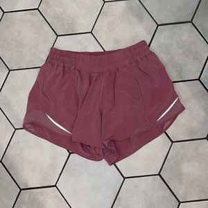 Lululemon Hotty Hot Short